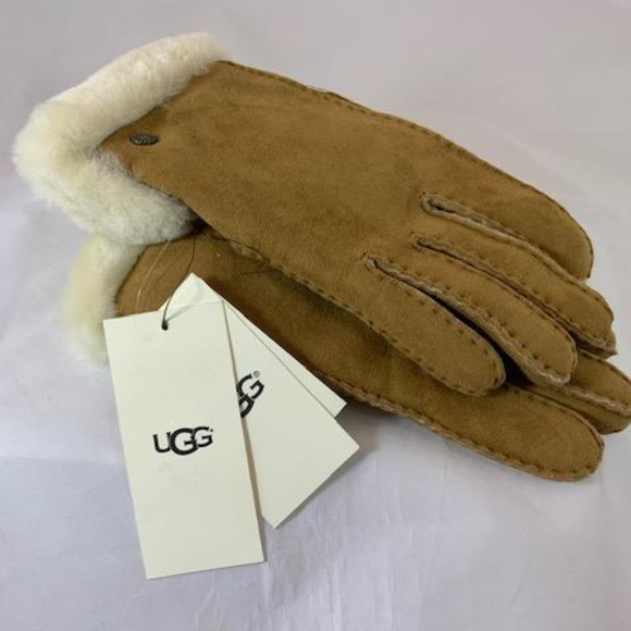 UGG】SALE ☆Leather Sheepskin Vent Glove/レザー手袋 (UGG/手袋) 99128046【BUYMA】